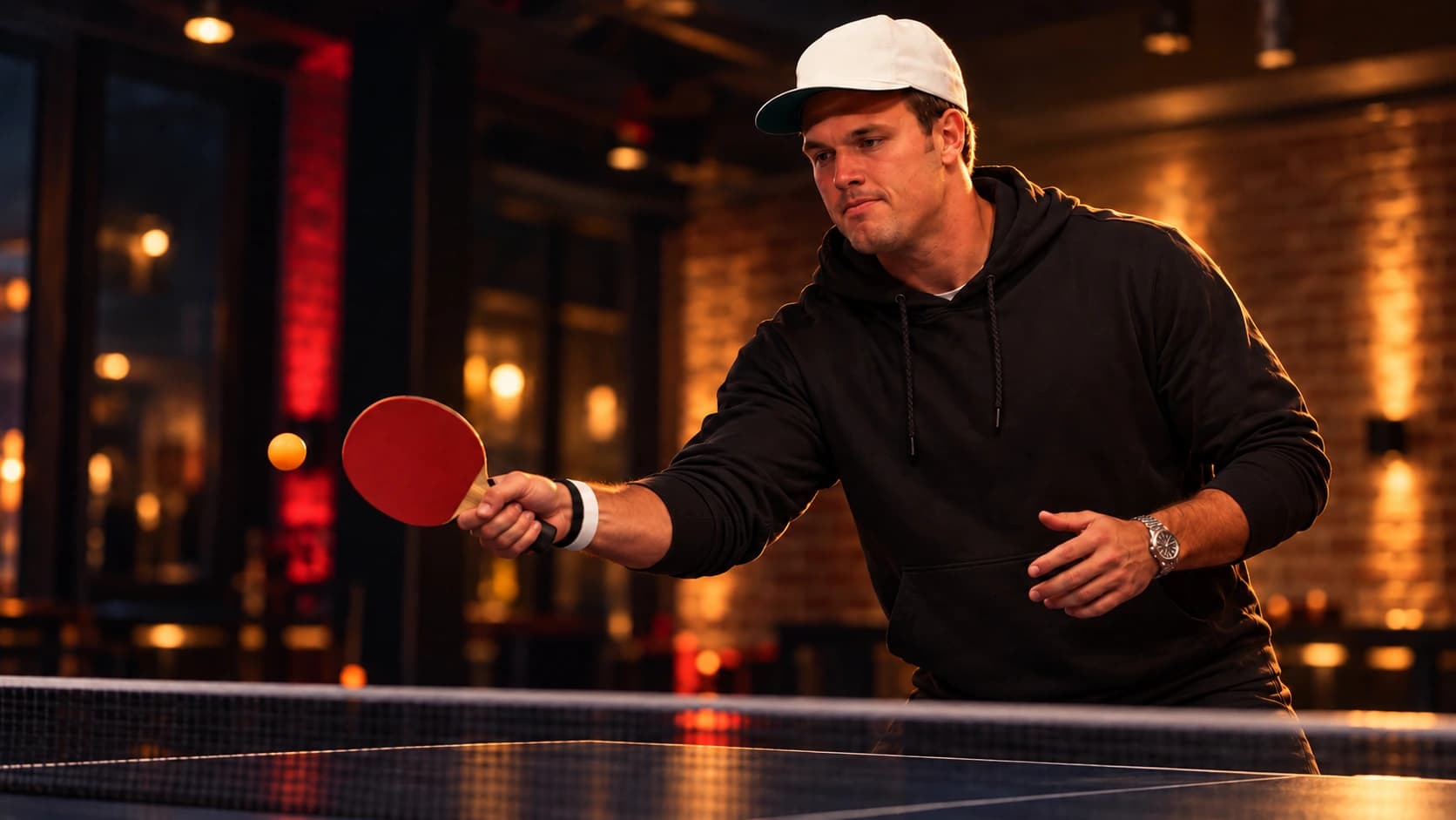Hunter Henry earns NFLPA honor after charity tournament raises more than $220,000 cover